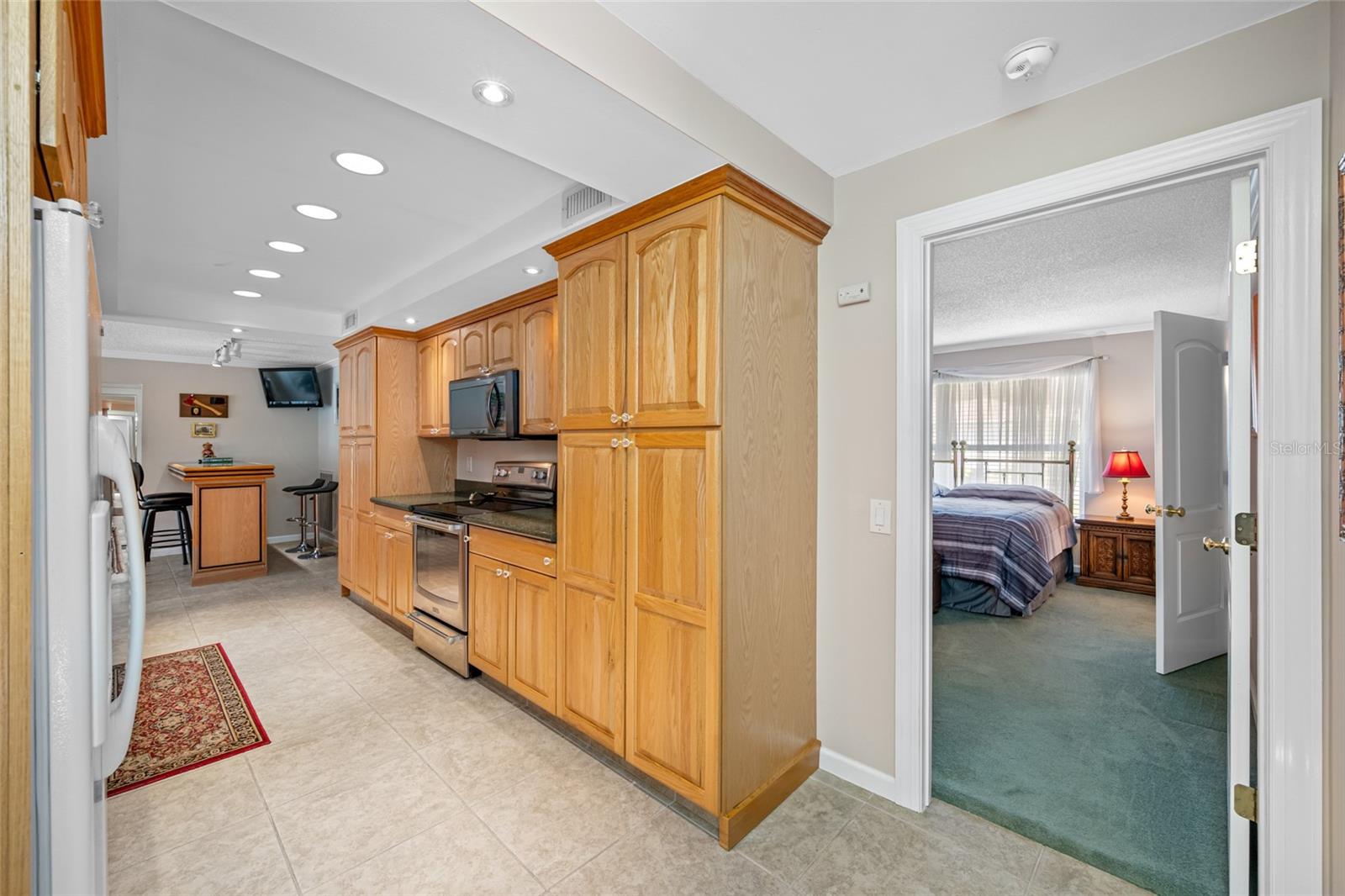 Image 20 of 62 For 3146 Dorchester Drive