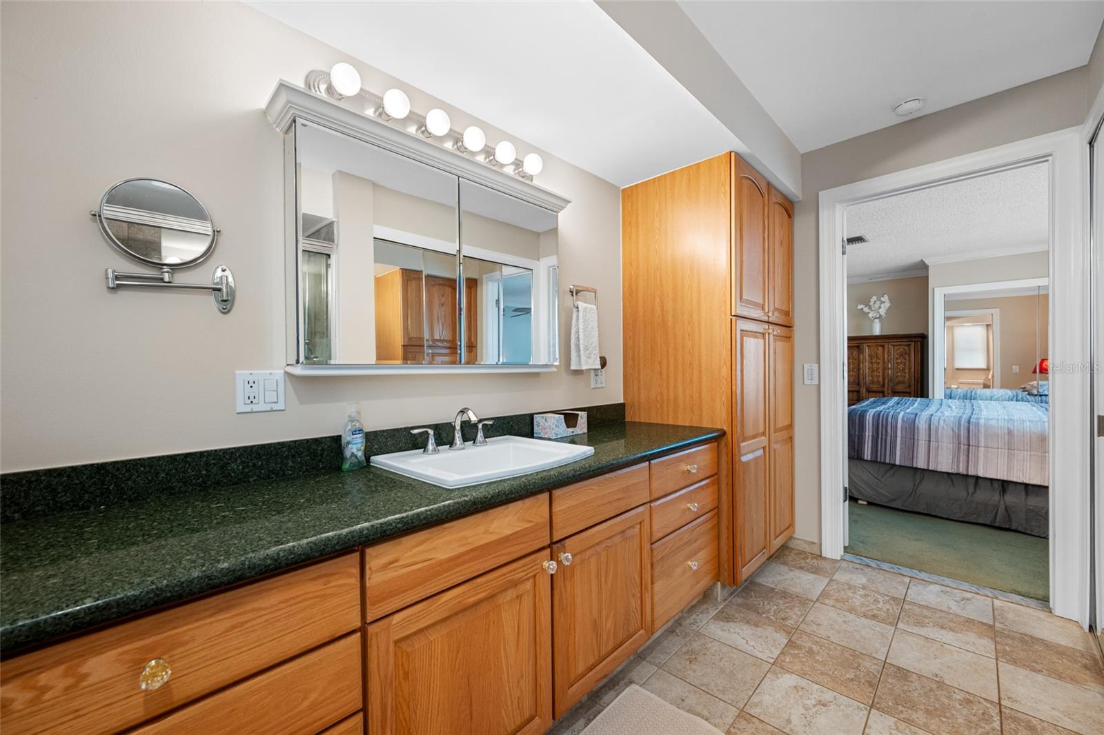 Image 32 of 62 For 3146 Dorchester Drive