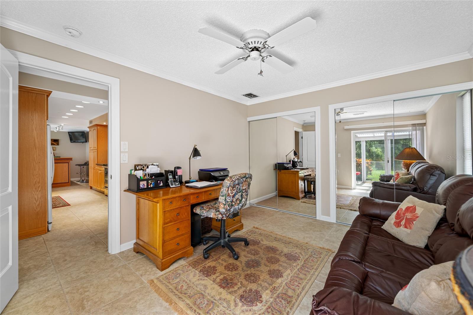 Image 37 of 62 For 3146 Dorchester Drive