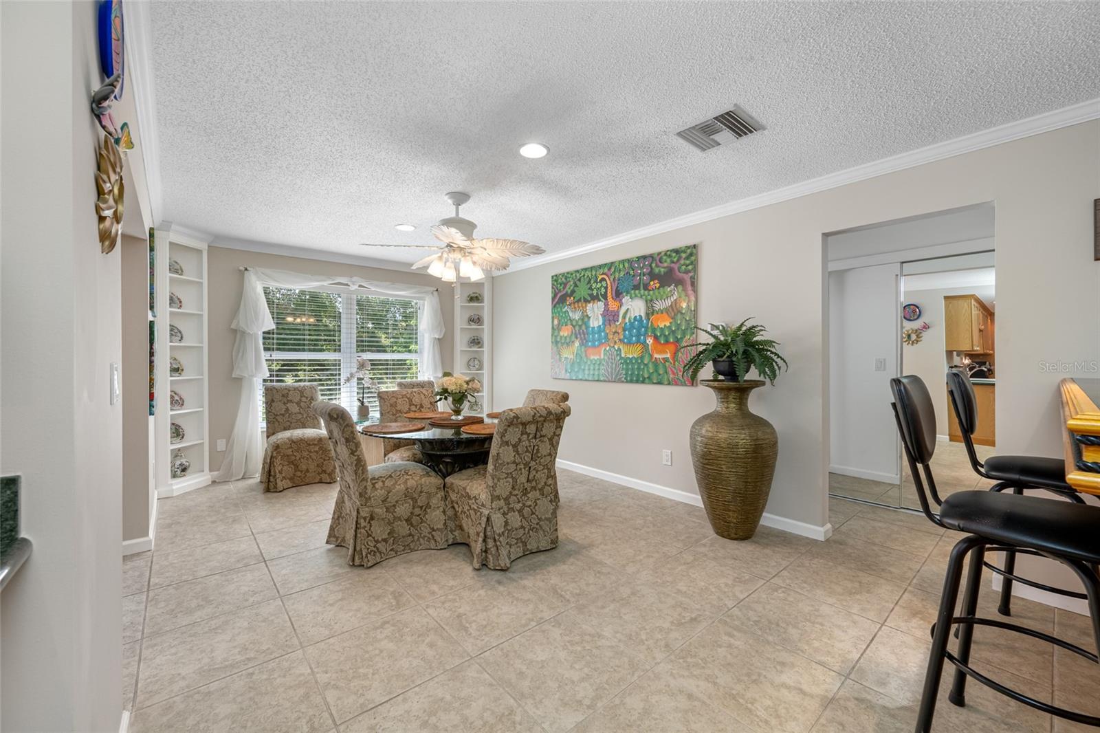 Image 8 of 62 For 3146 Dorchester Drive