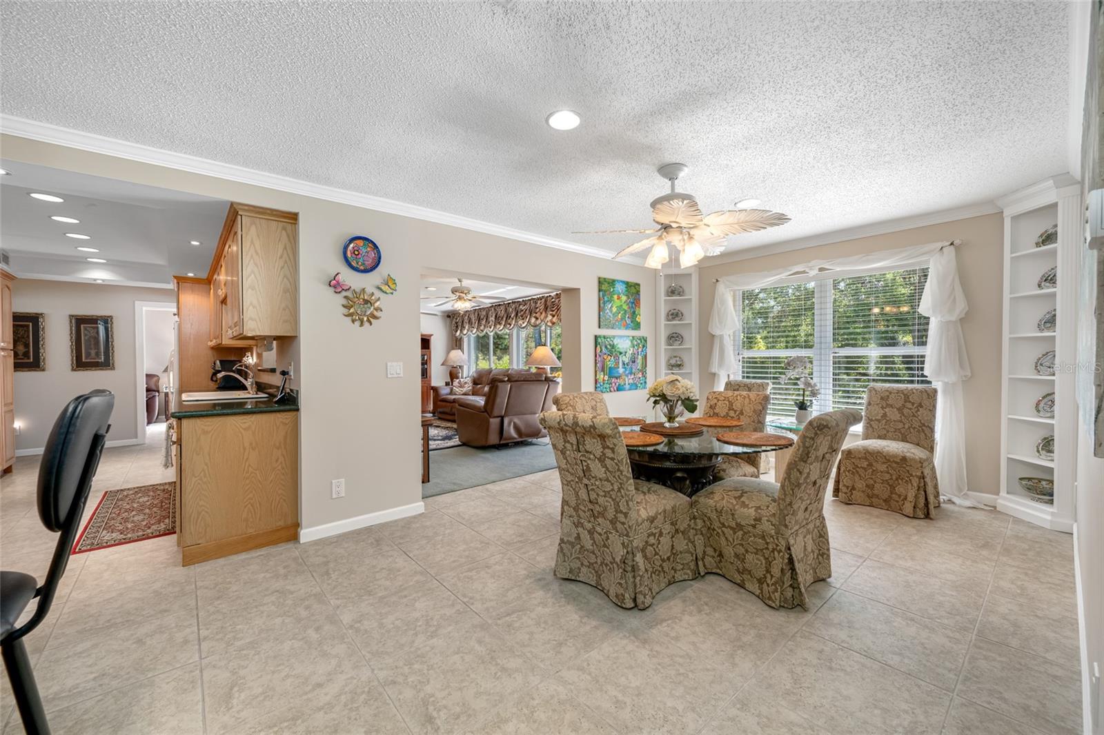 Image 9 of 62 For 3146 Dorchester Drive
