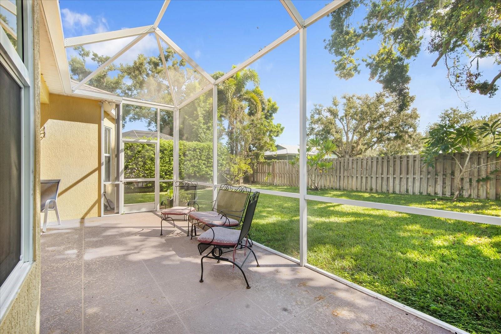 Image 20 of 25 For 188 Tall Trees Court