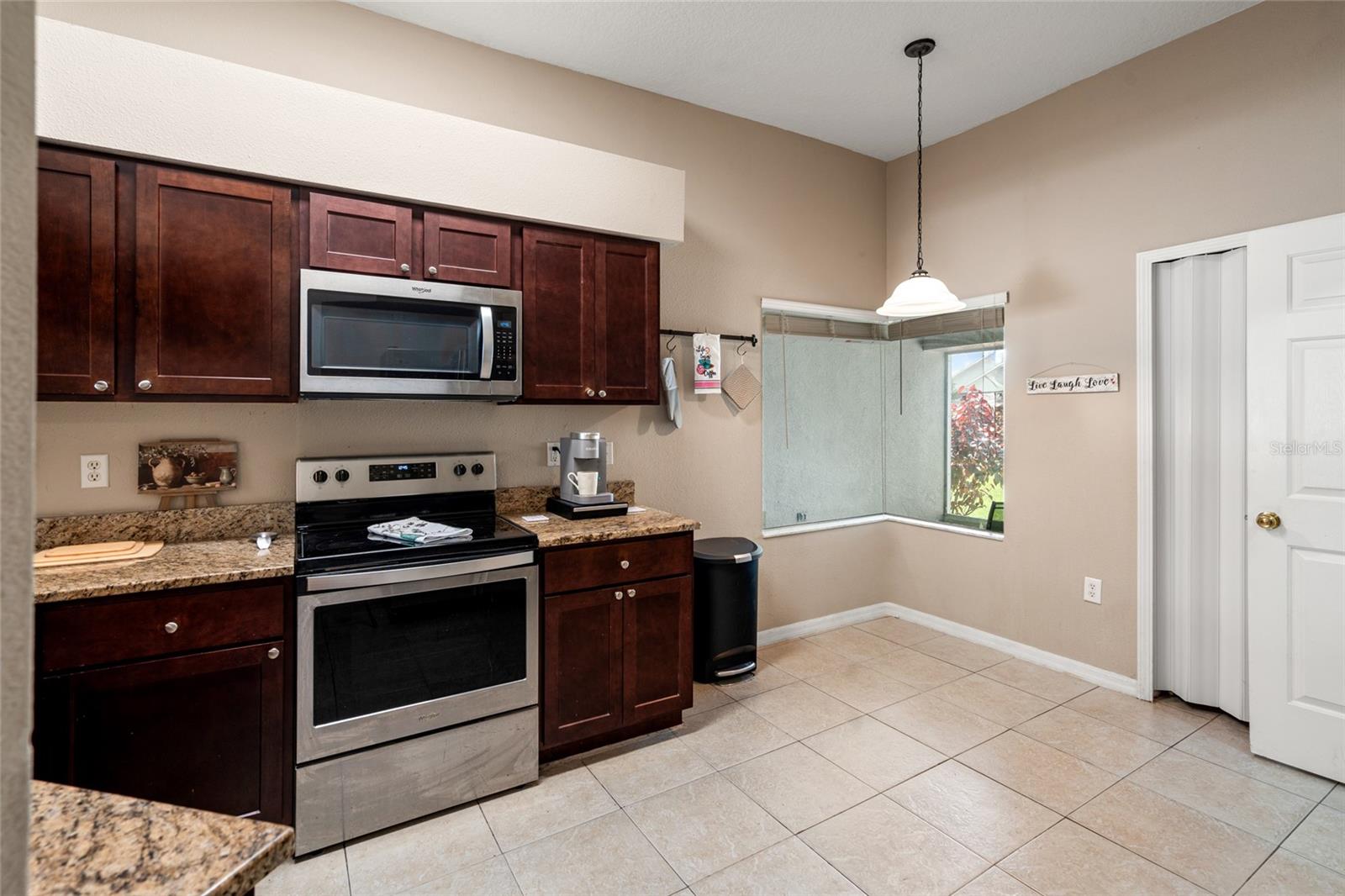 Image 19 of 33 For 7530 Jeno Street