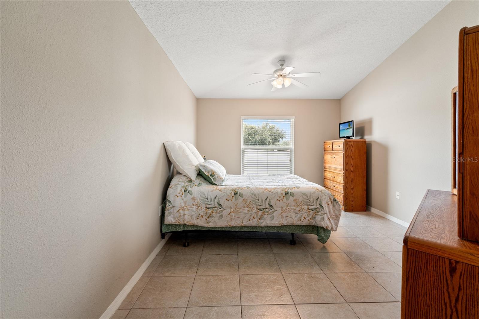 Image 23 of 33 For 7530 Jeno Street