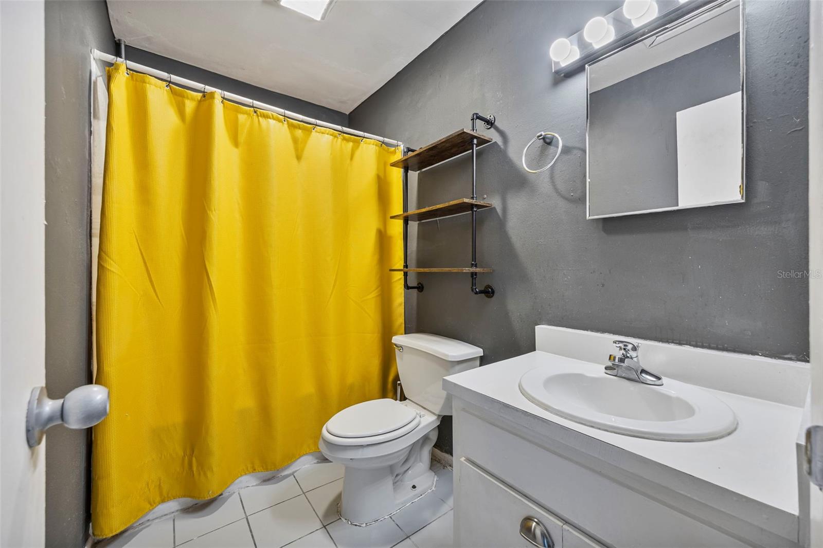 Image 23 of 33 For 12611 Touchton Drive 116