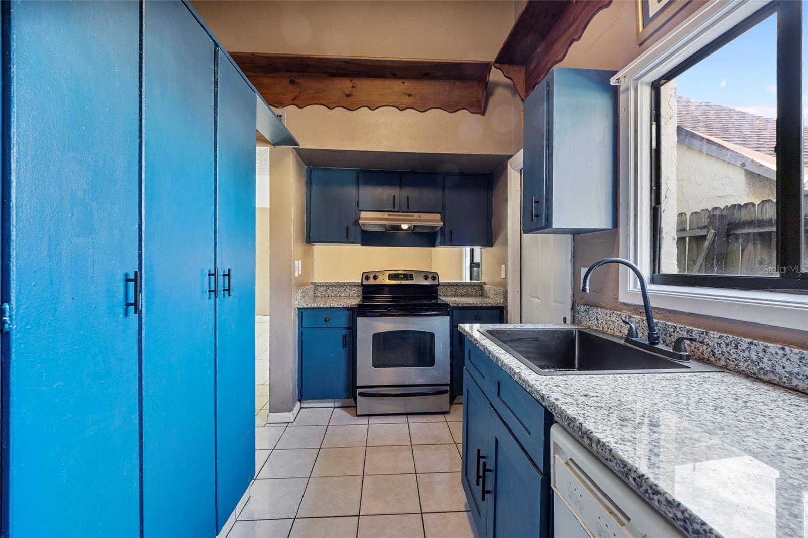 Image 6 of 33 For 12611 Touchton Drive 116