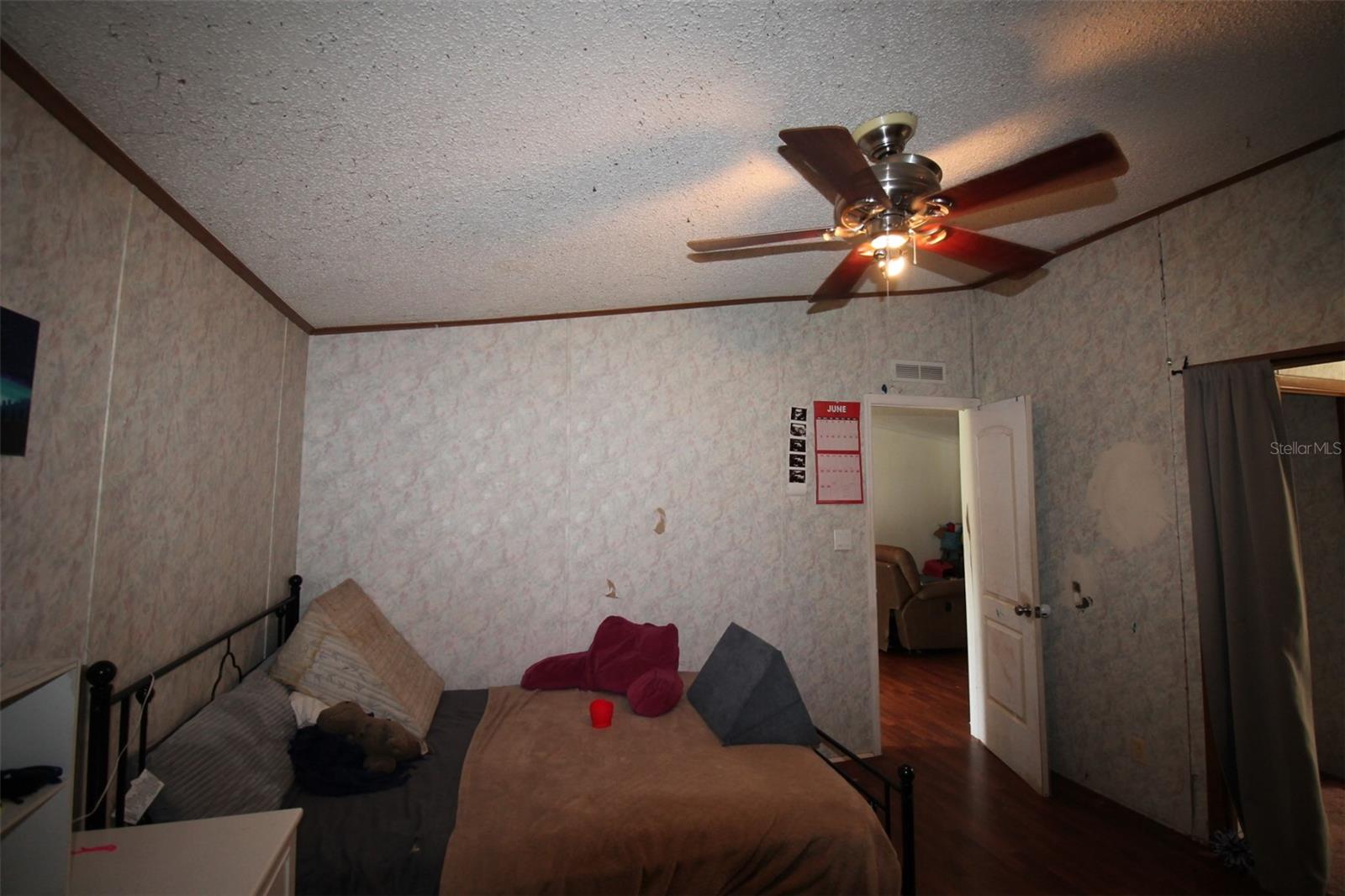Image 10 of 19 For 11150 109th Street