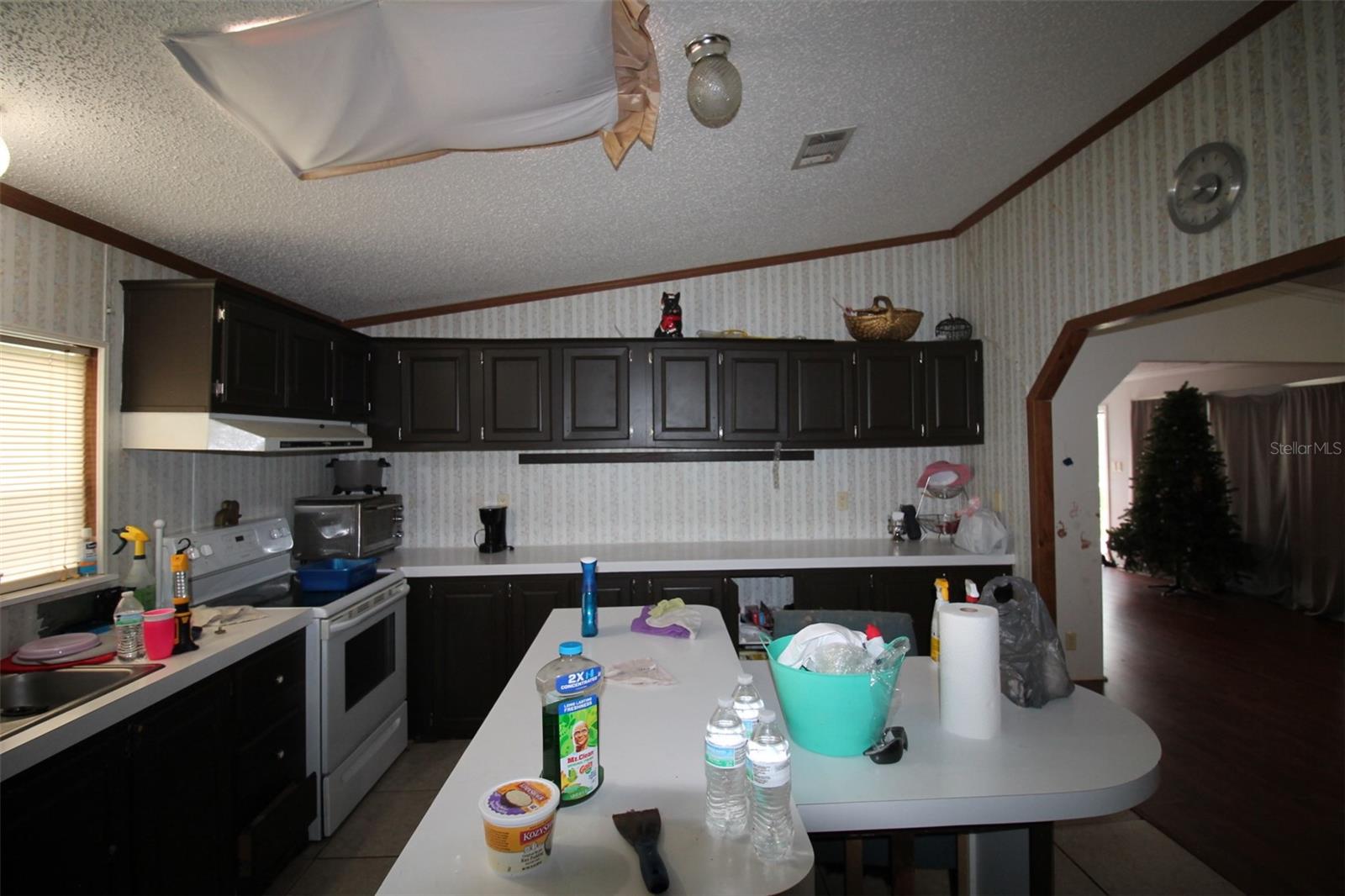 Image 7 of 19 For 11150 109th Street