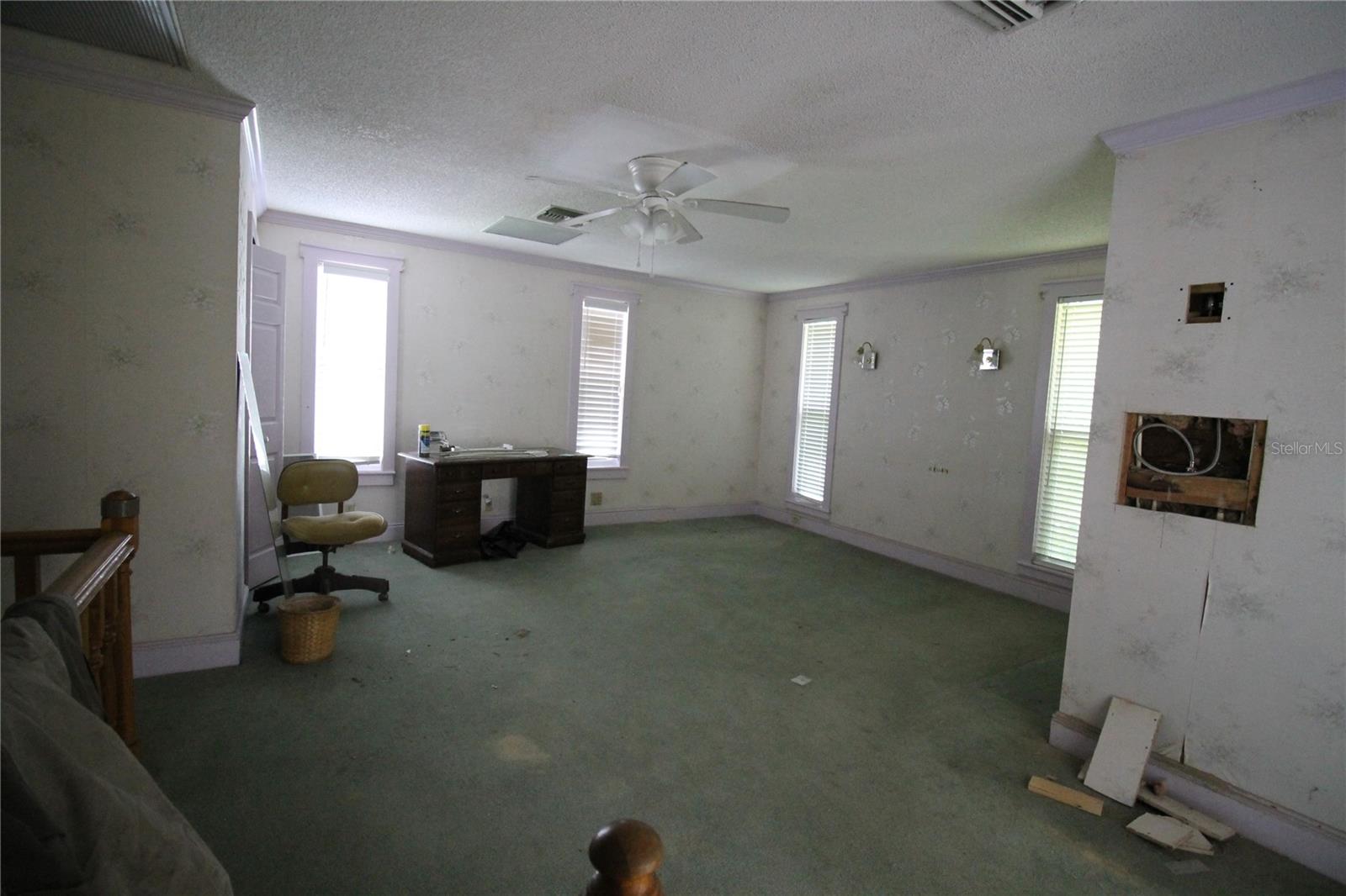 Listing photo id 10 for 4511 26th Avenue S