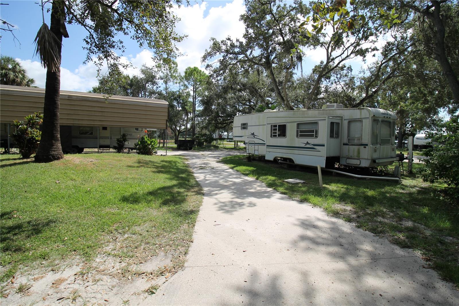 Listing photo id 25 for 4511 26th Avenue S