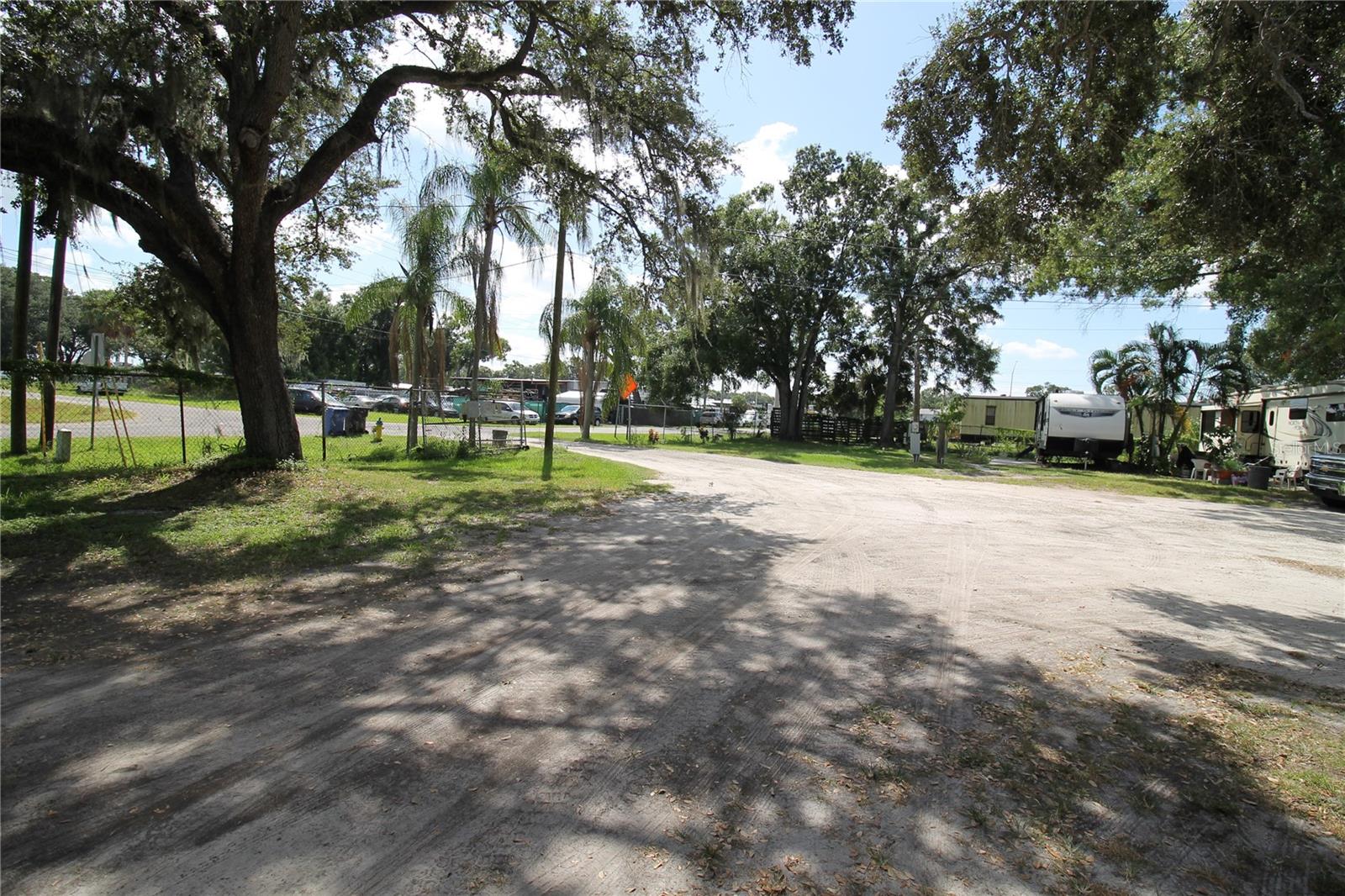 Listing photo id 26 for 4511 26th Avenue S