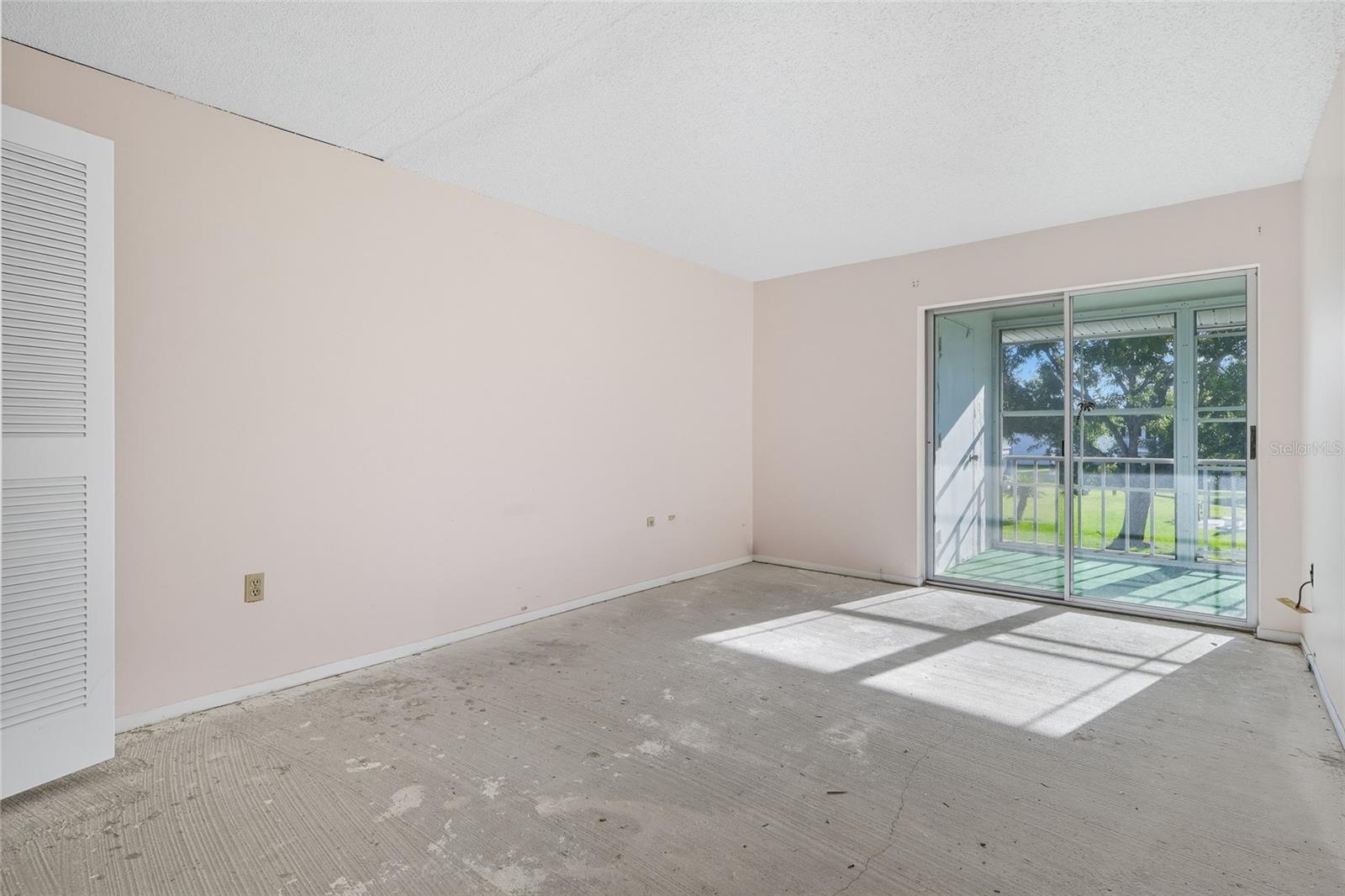 Image 8 of 25 For 4705 5th Street W 302