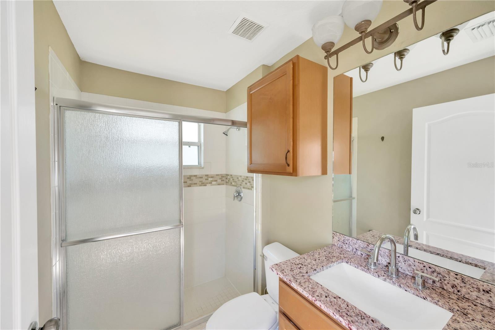 Image 26 of 41 For 1833 Mira Lago Circle