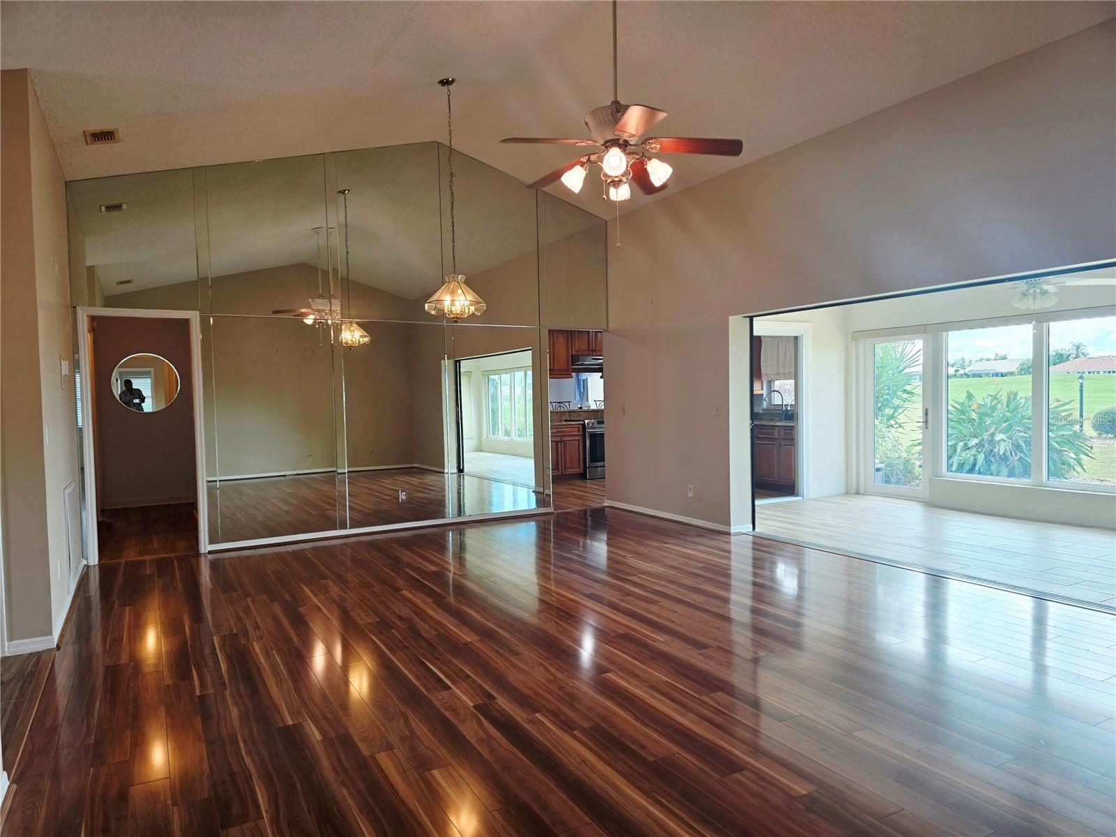 Image 3 of 34 For 1936 New Bedford Drive