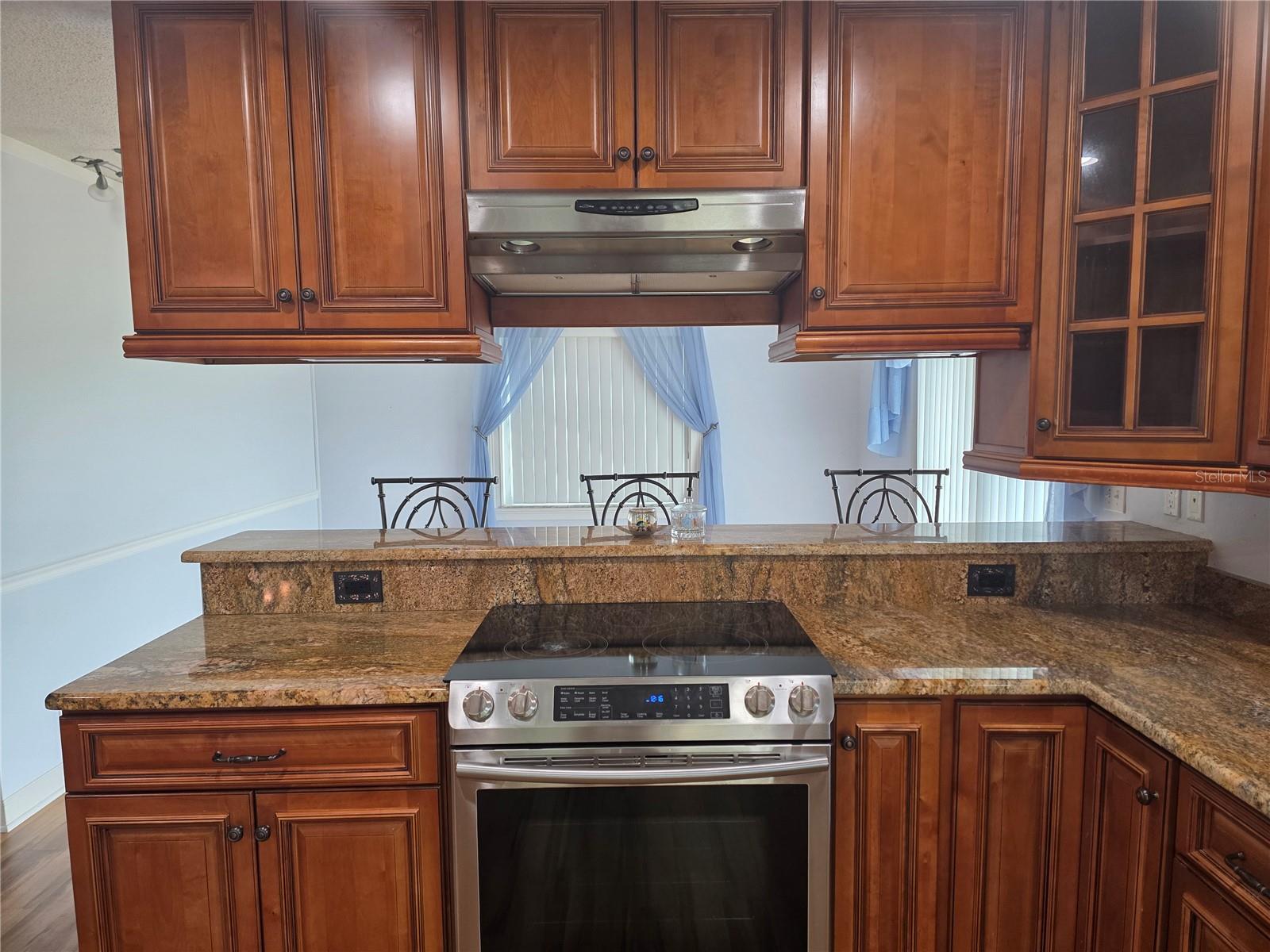 Image 7 of 34 For 1936 New Bedford Drive