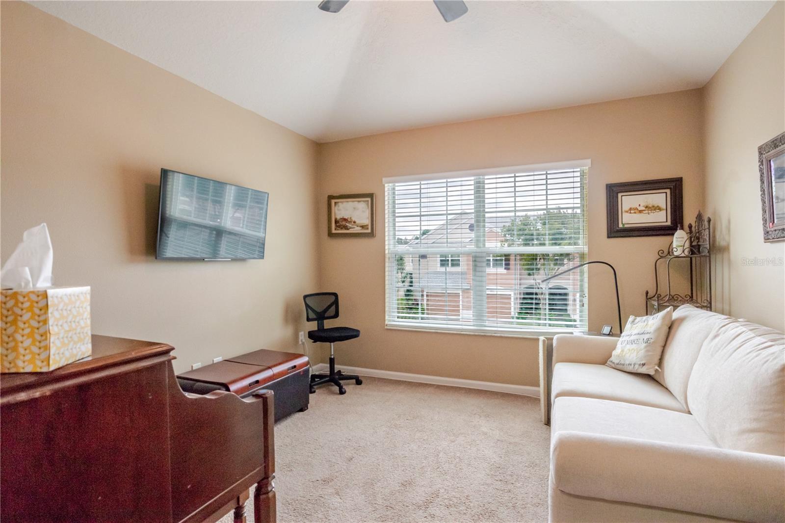 Image 16 of 48 For 26535 Castleview Way