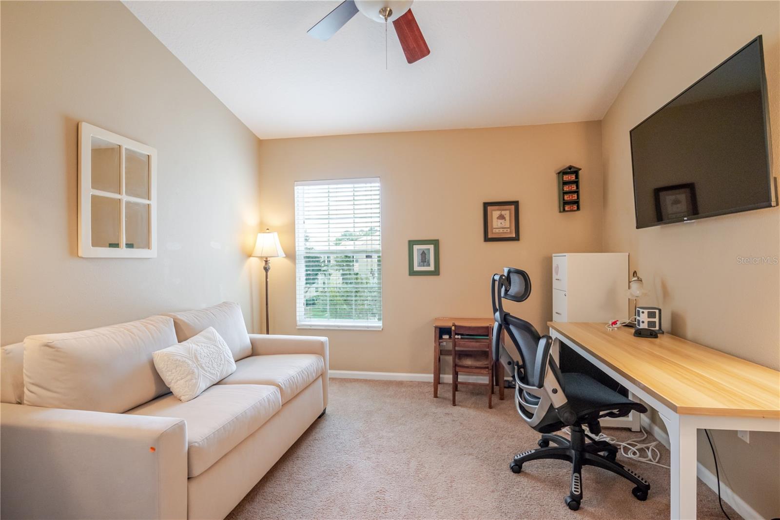 Image 25 of 48 For 26535 Castleview Way