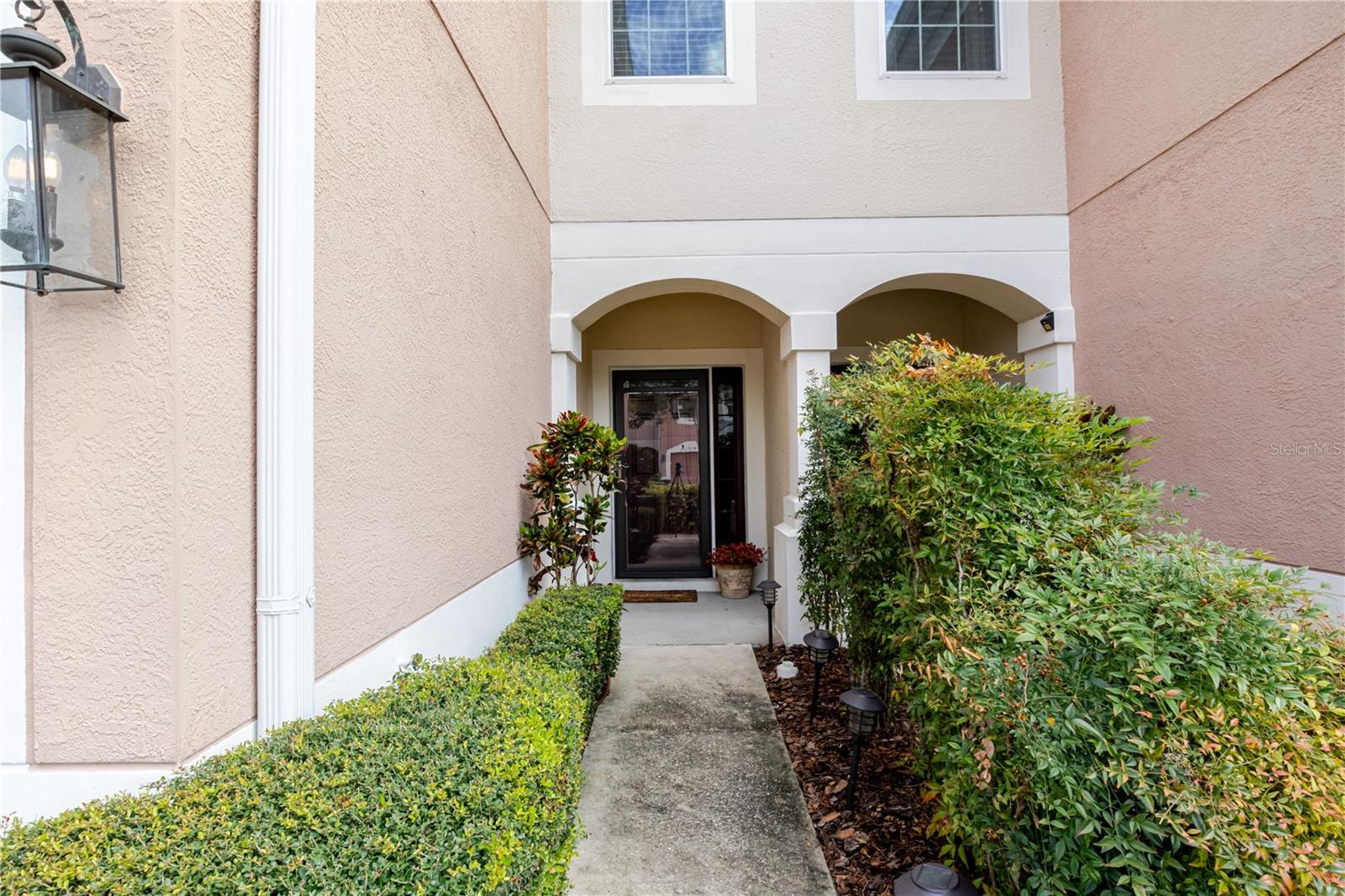 Image 8 of 48 For 26535 Castleview Way