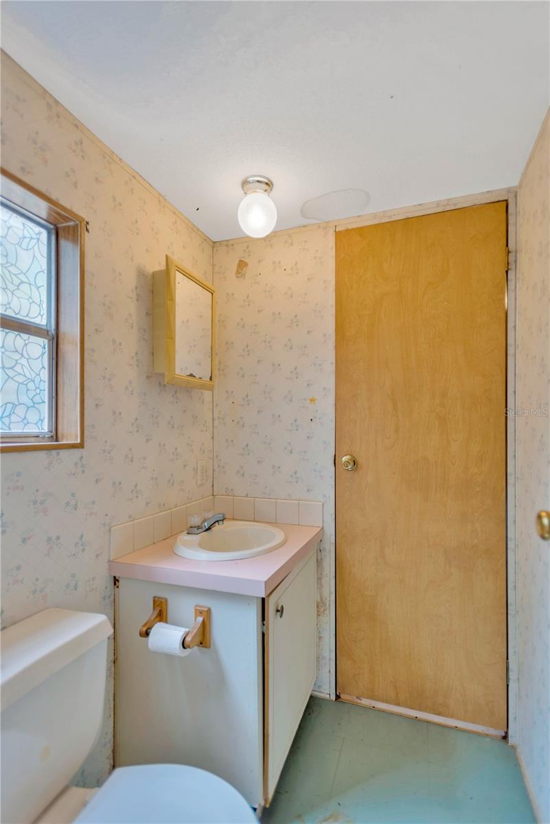 Image 22 of 30 For 12803 Greystone Place