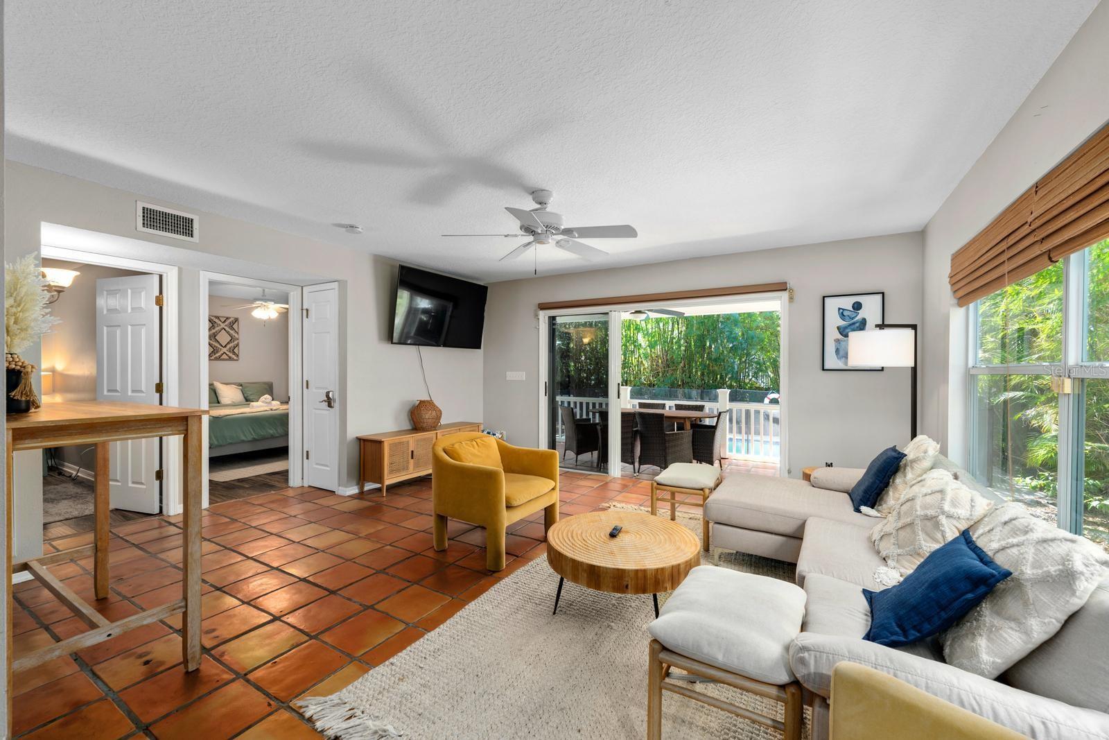 Image 25 of 47 For 506 Oceanview Avenue