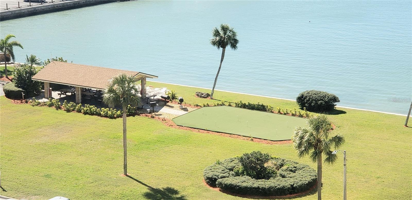 Image 28 of 30 For 4750 Cove Circle 303