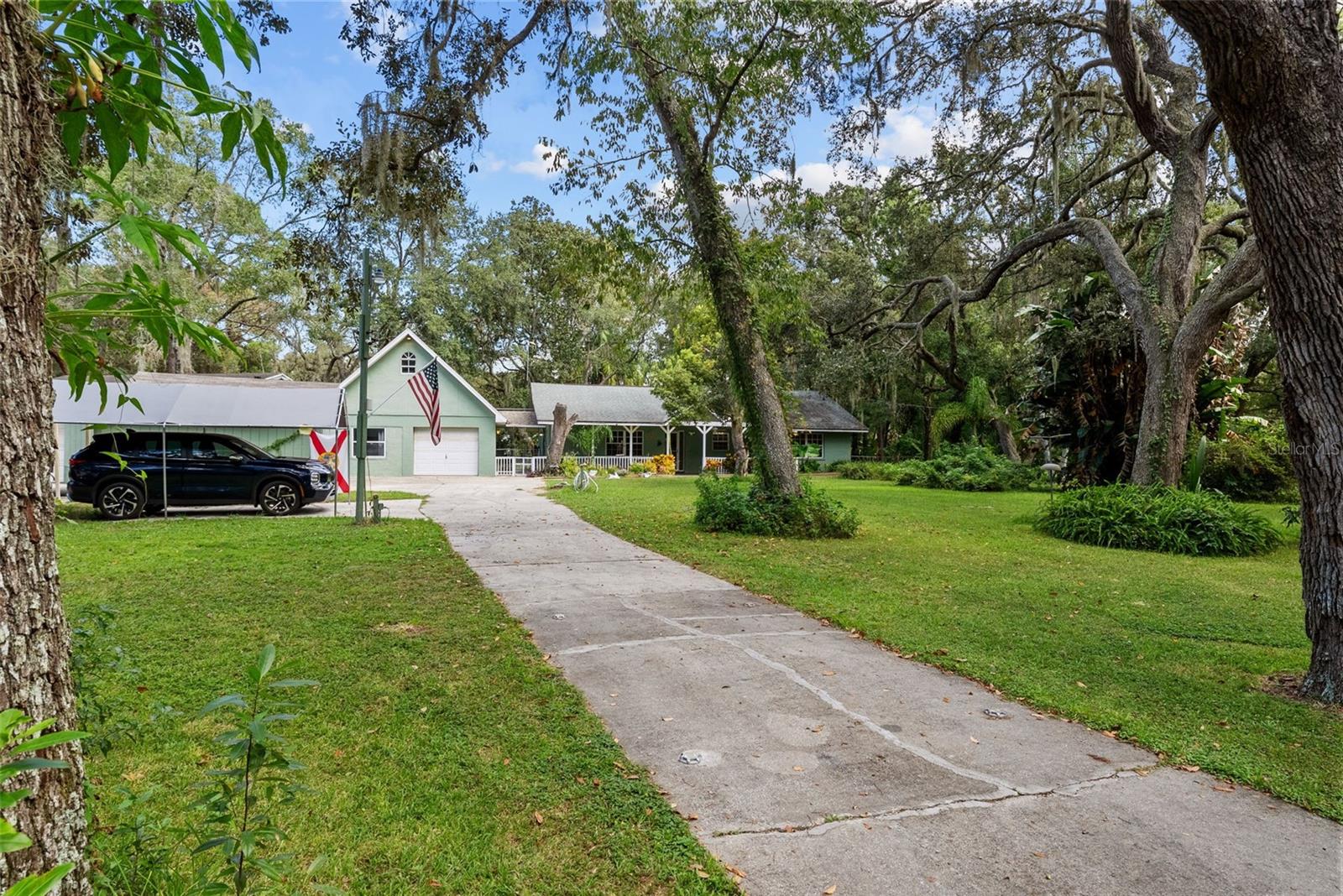 Image 36 of 58 For 11207 Pinto Drive