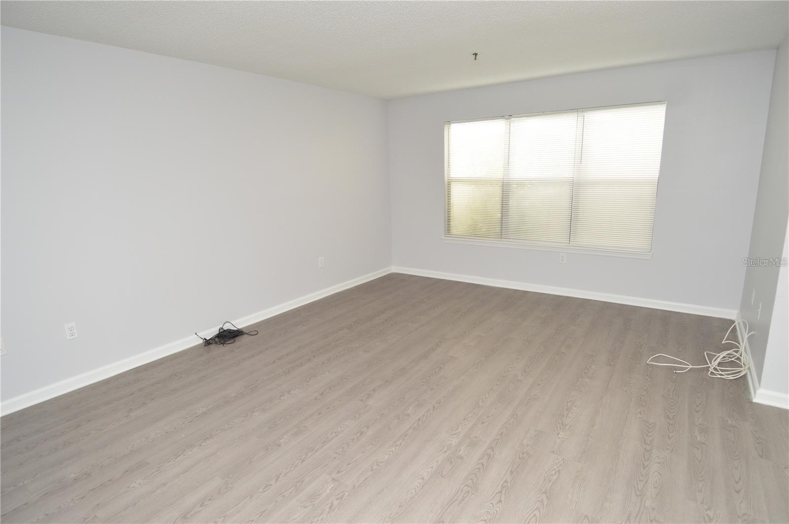 Image 22 of 100 For 11901 4th Street N 2208