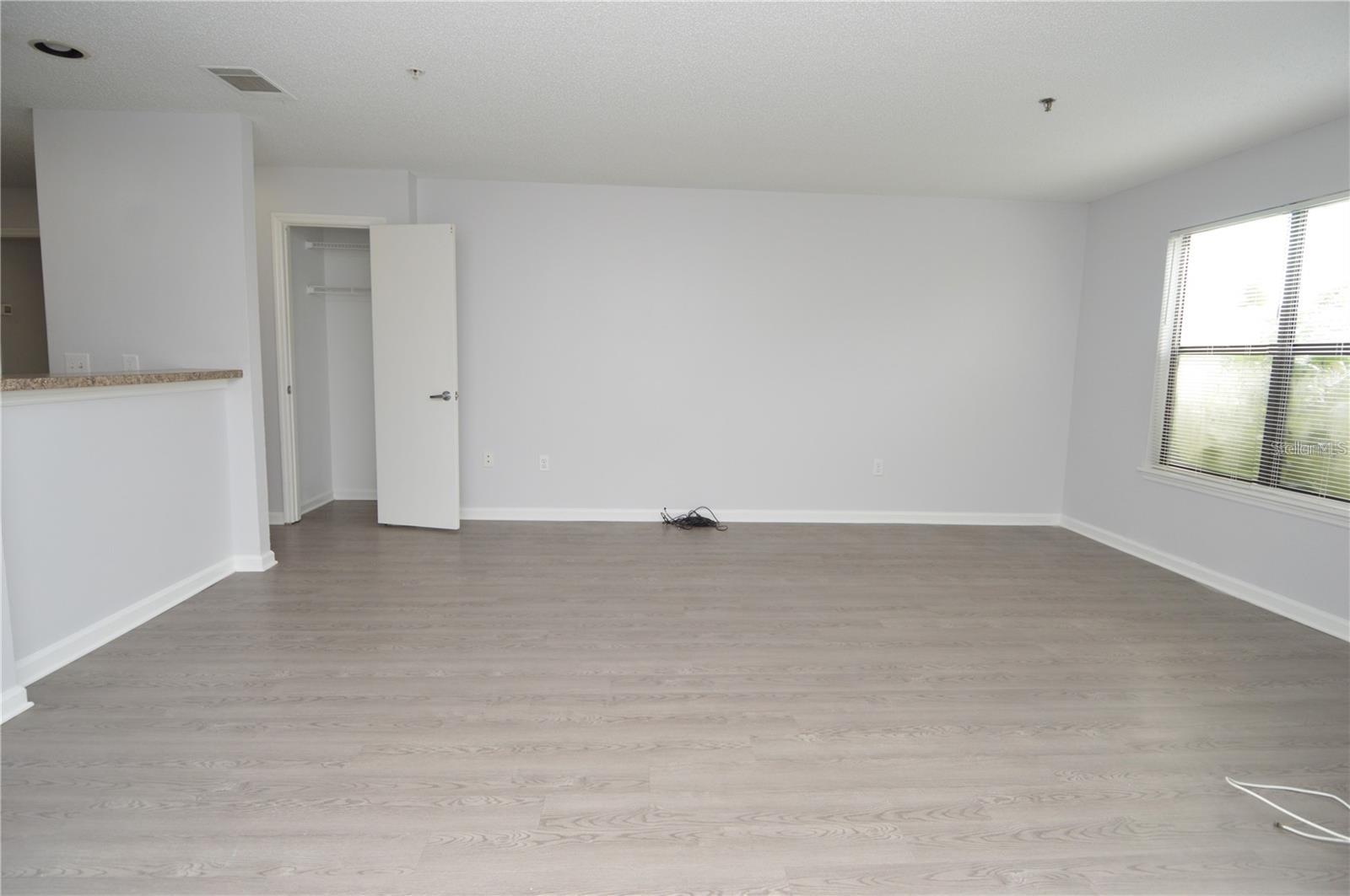Image 23 of 100 For 11901 4th Street N 2208