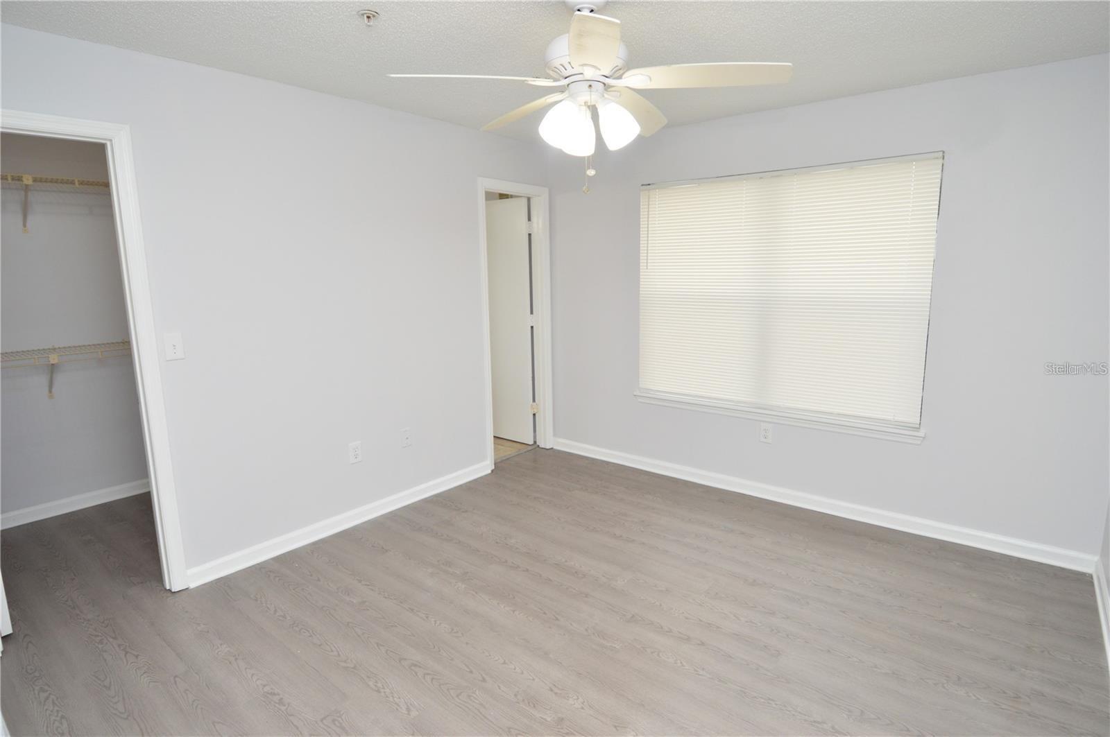 Image 31 of 100 For 11901 4th Street N 2208