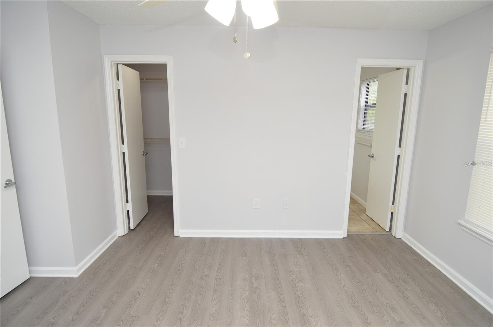 Image 35 of 100 For 11901 4th Street N 2208