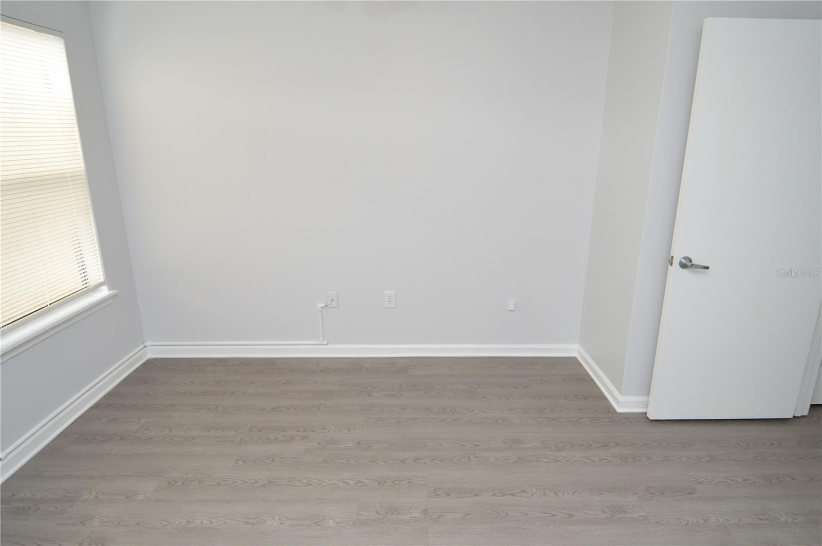 Image 49 of 100 For 11901 4th Street N 2208