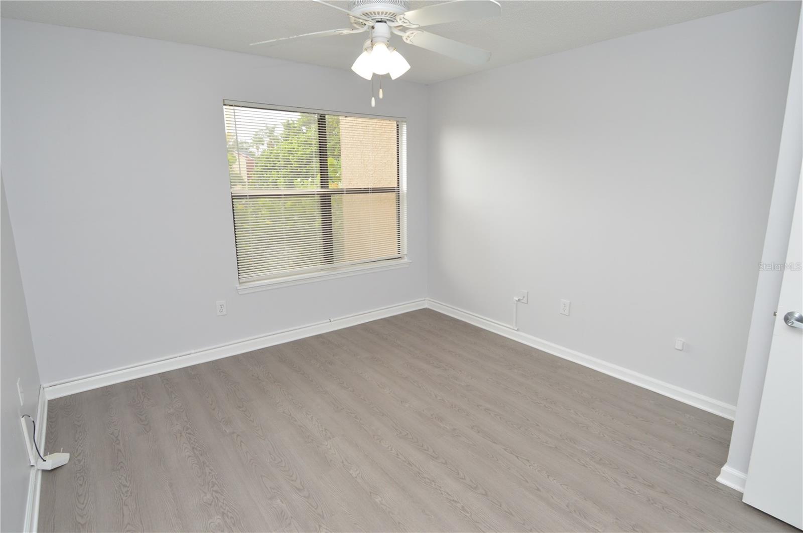 Image 50 of 100 For 11901 4th Street N 2208