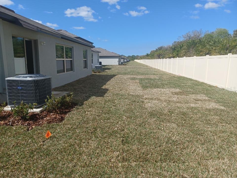 Image 17 of 17 For 5428 Amaryllis Garden Street