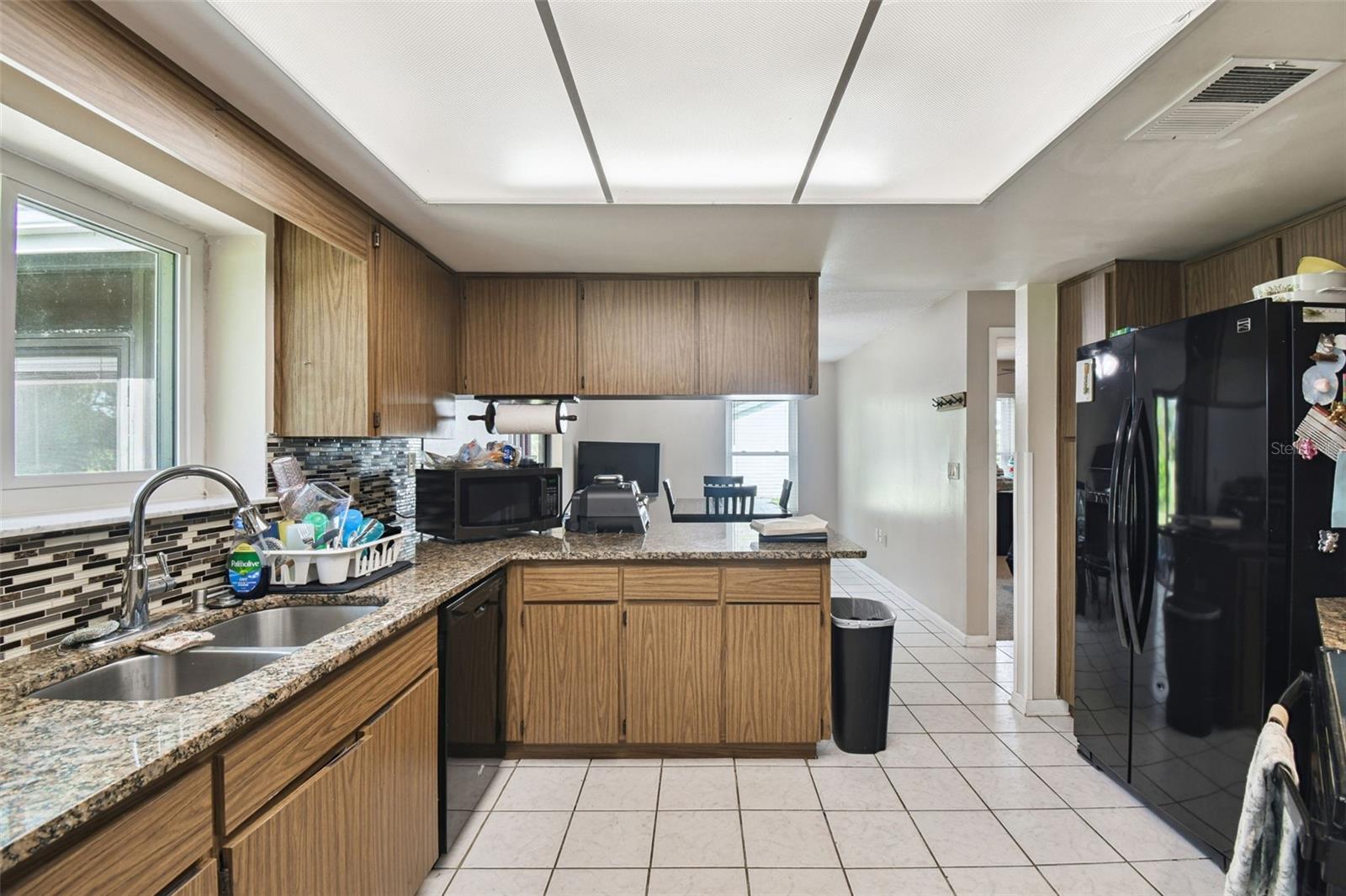 Image 16 of 24 For 7130 Lexington Circle
