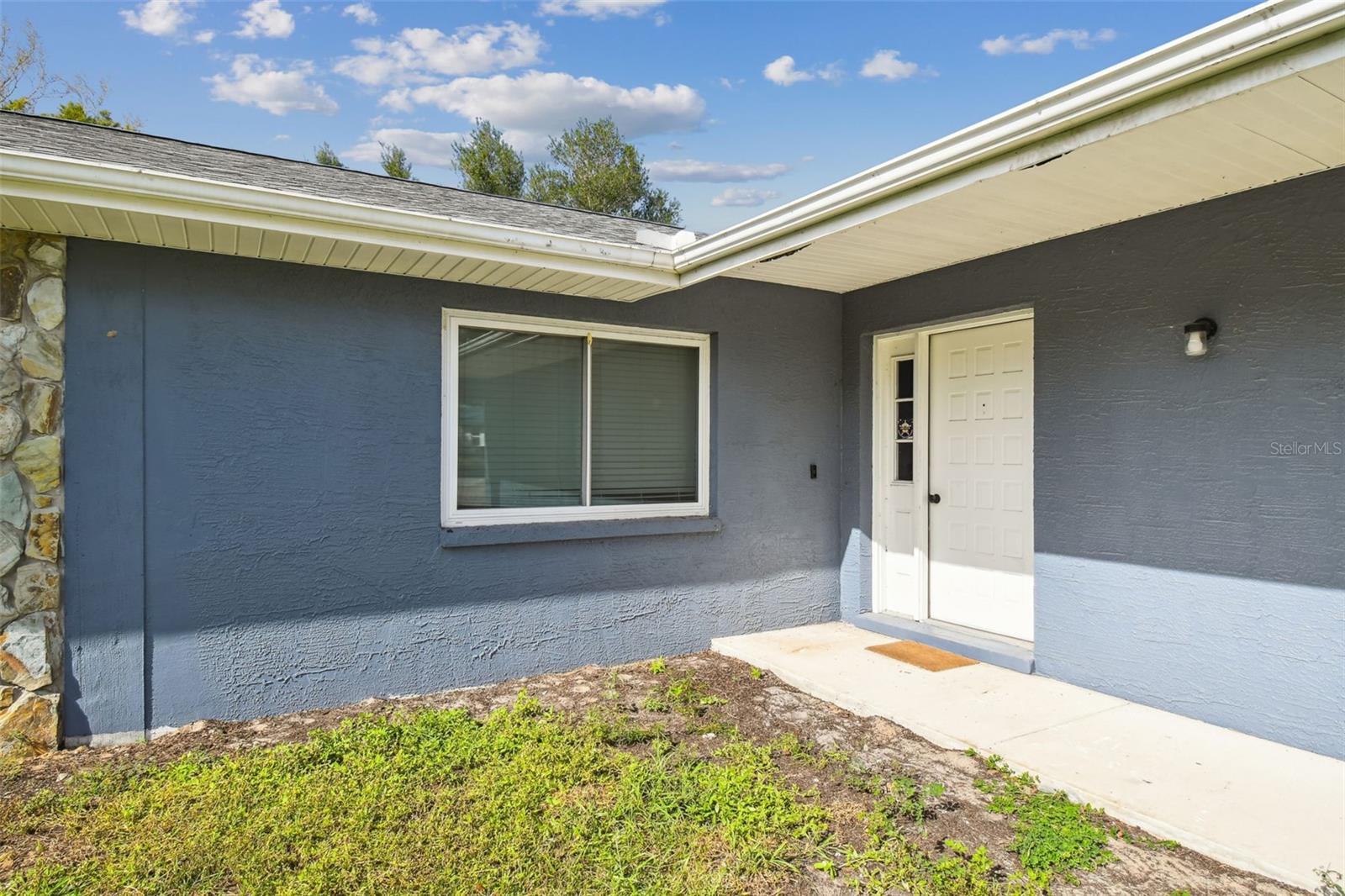 Image 2 of 24 For 7130 Lexington Circle