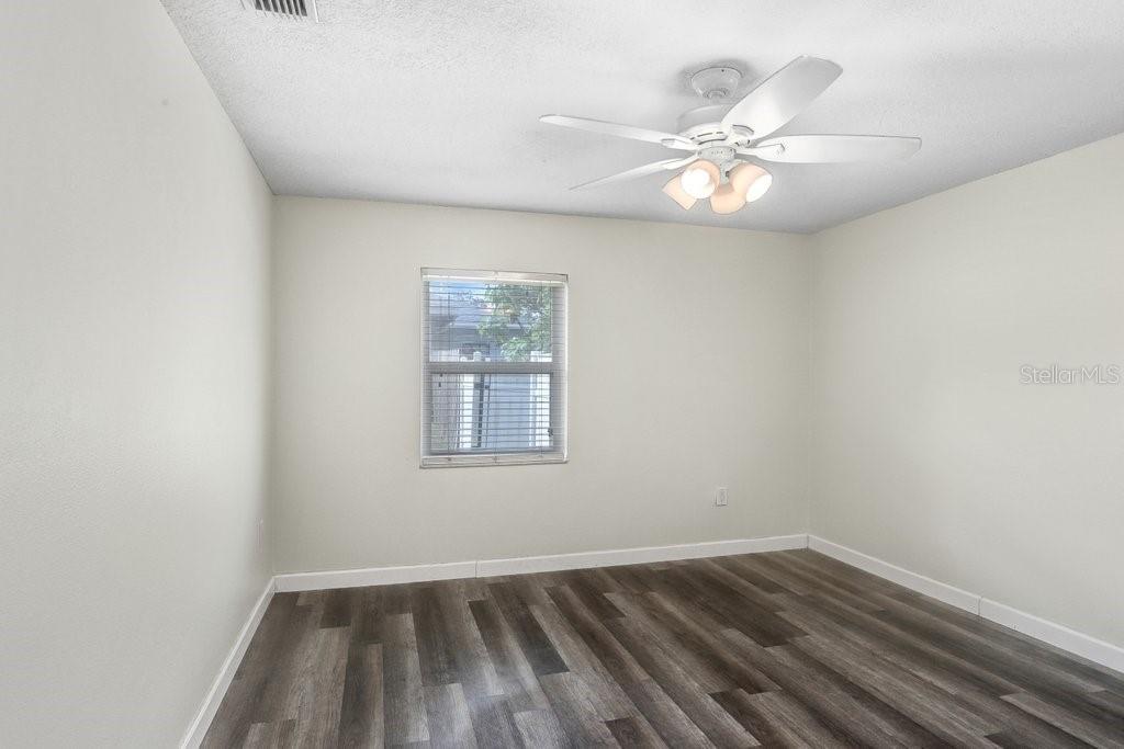 Image 22 of 40 For 8012 Holly Ridge Drive