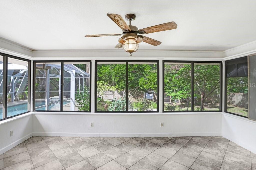 Image 24 of 40 For 8012 Holly Ridge Drive