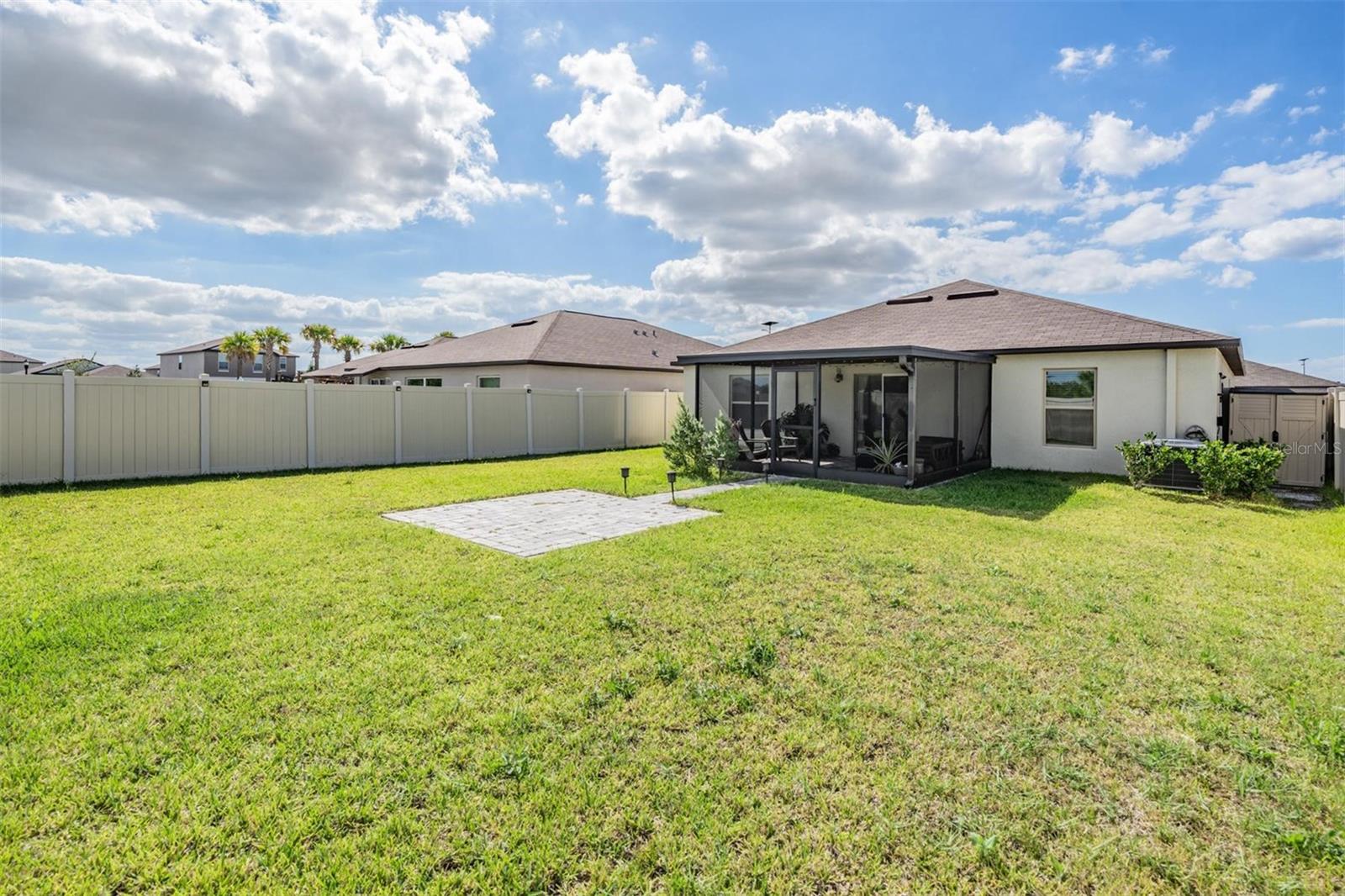 Image 25 of 46 For 15538 Peace River Place