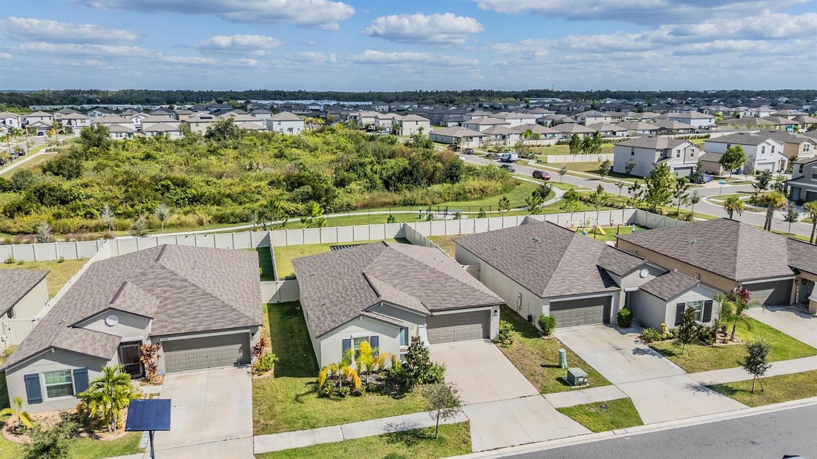 Image 30 of 46 For 15538 Peace River Place