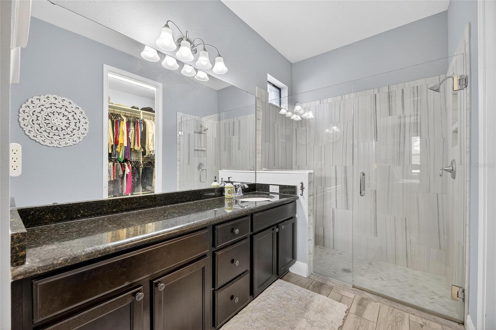 Image 30 of 77 For 11239 Paddock Manor Avenue