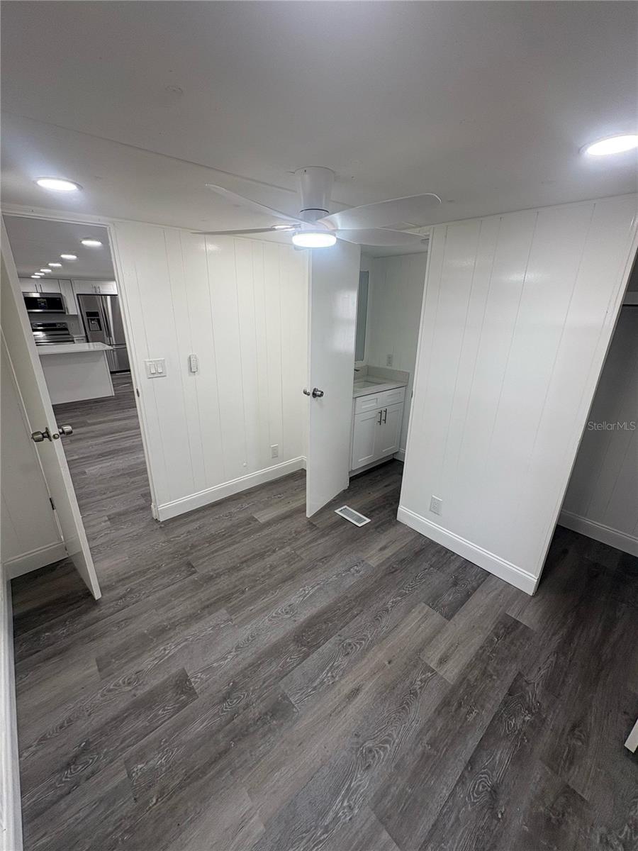 Image 19 of 28 For 35004 Hawkiowa Road