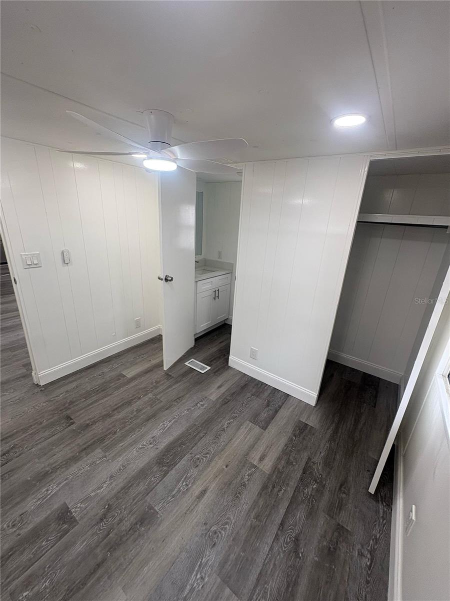 Image 20 of 28 For 35004 Hawkiowa Road