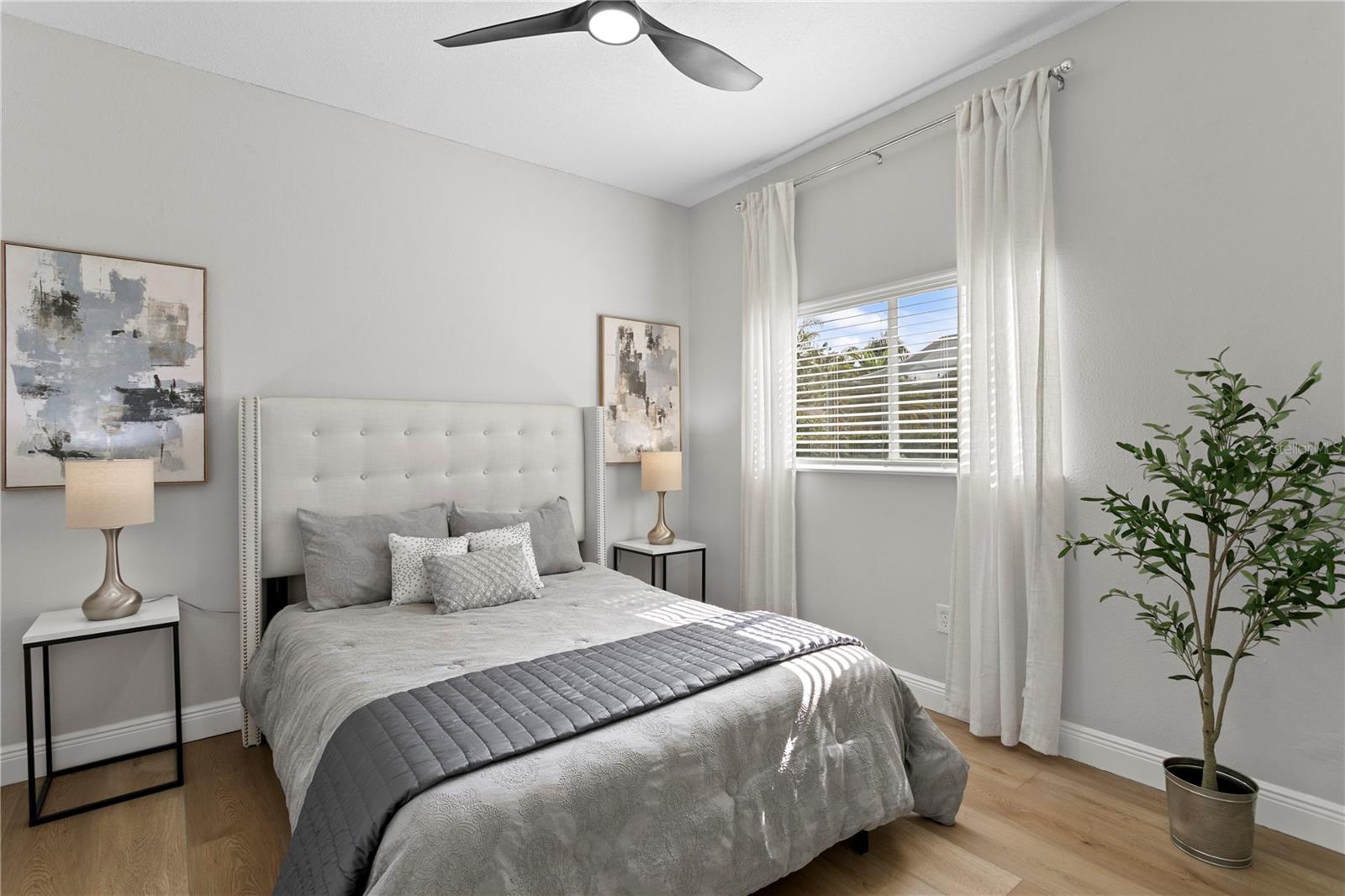 Image 40 of 67 For 15709 Muirfield Drive
