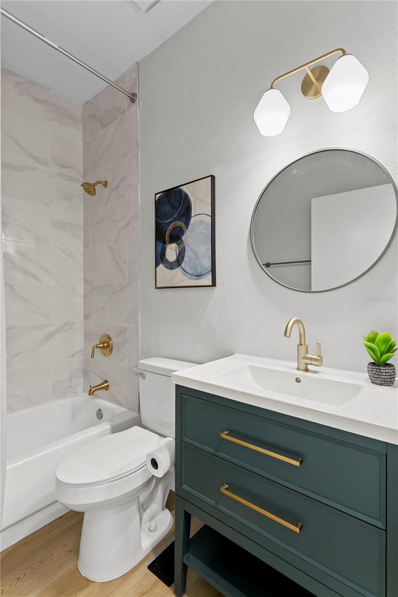 Image 43 of 67 For 15709 Muirfield Drive
