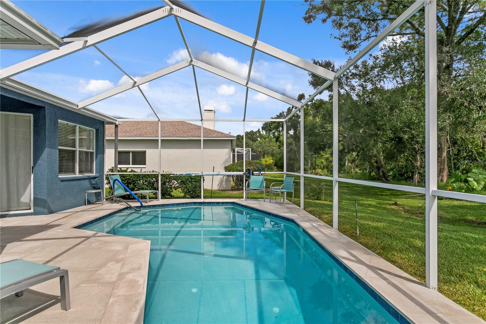 Image 50 of 67 For 15709 Muirfield Drive
