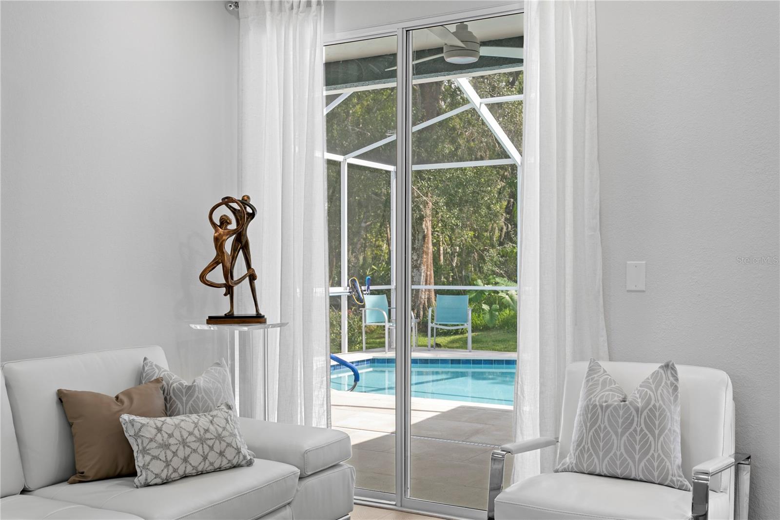 Image 9 of 67 For 15709 Muirfield Drive