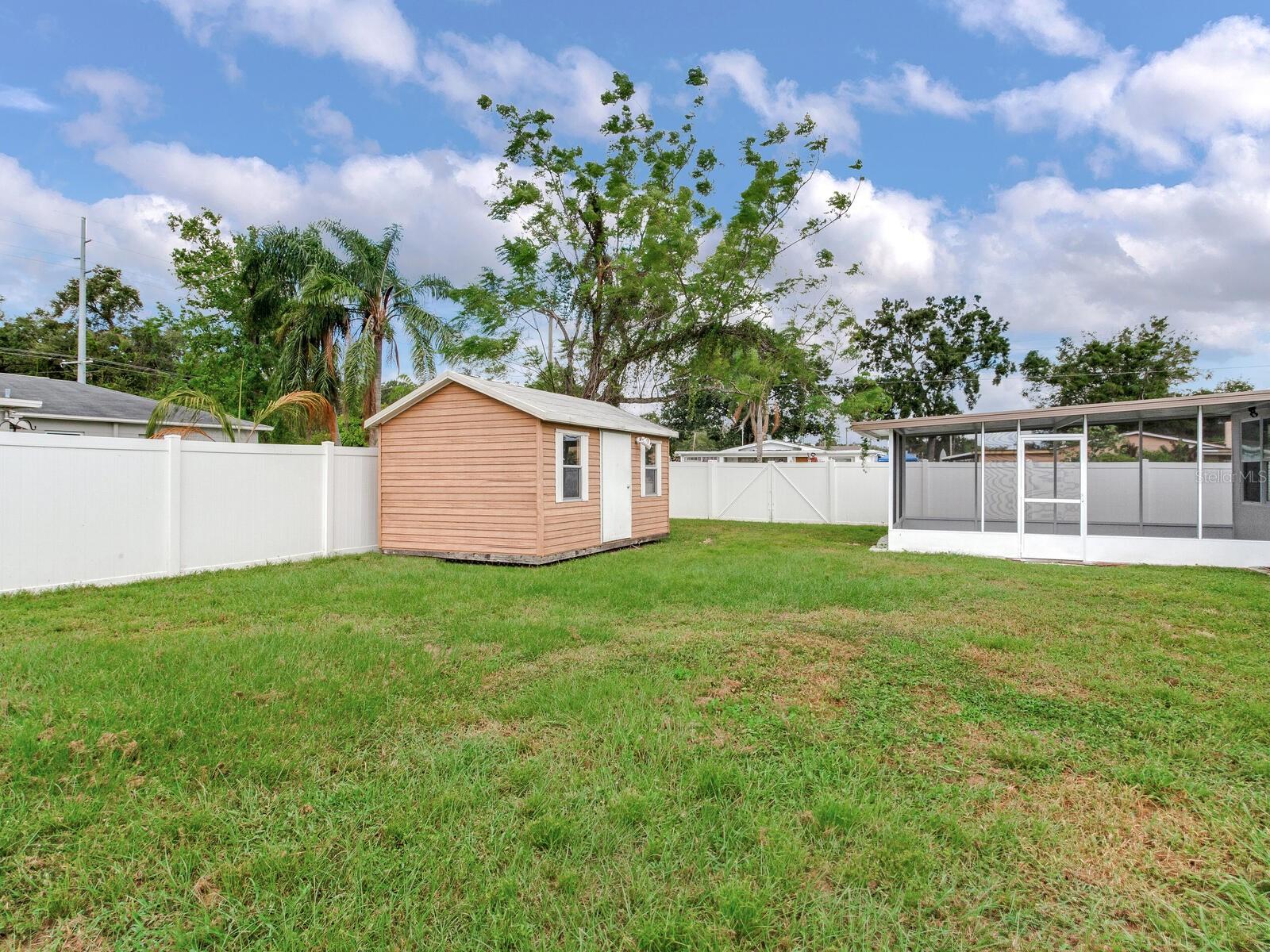 Image 41 of 43 For 2542 Knollwood Street
