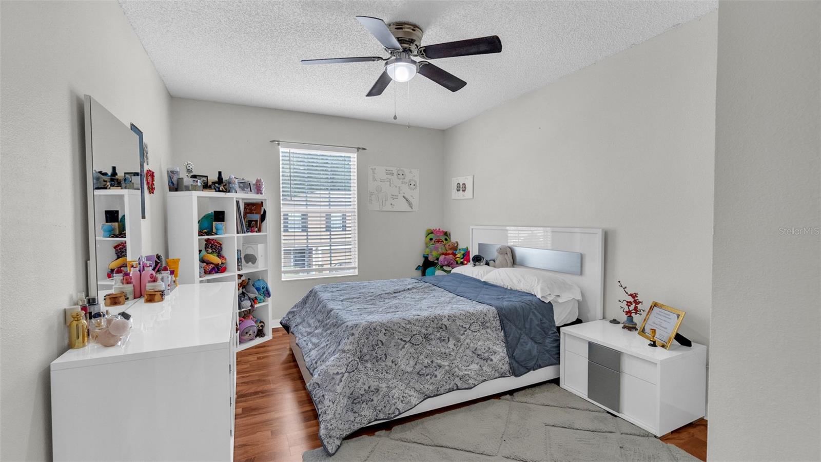 Image 26 of 40 For 4349 Silver Falls Drive