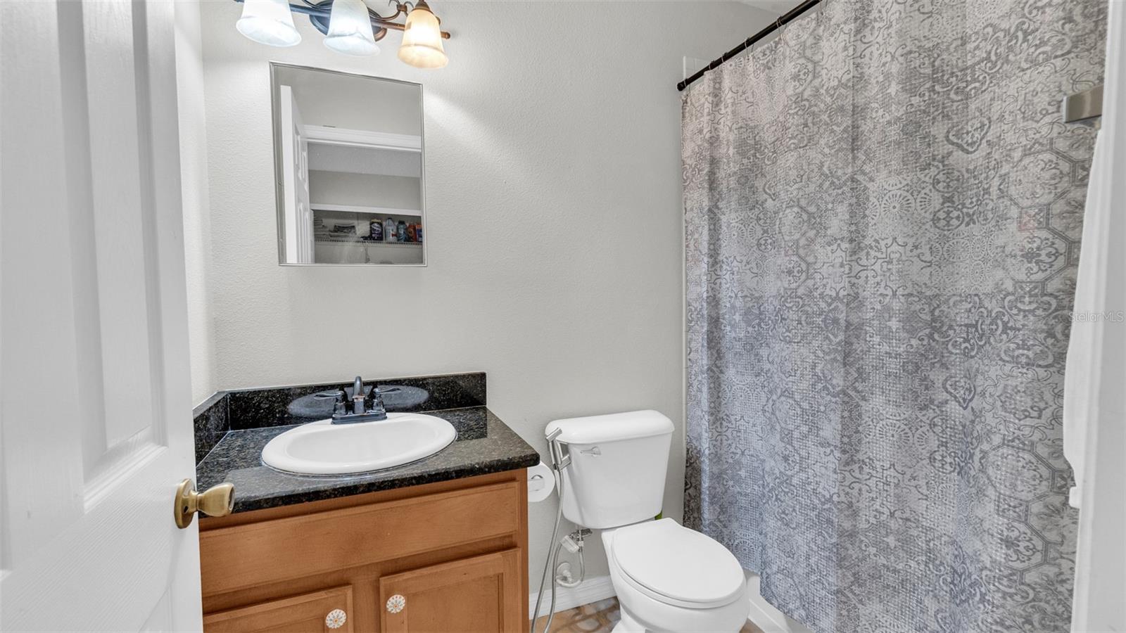 Image 28 of 40 For 4349 Silver Falls Drive