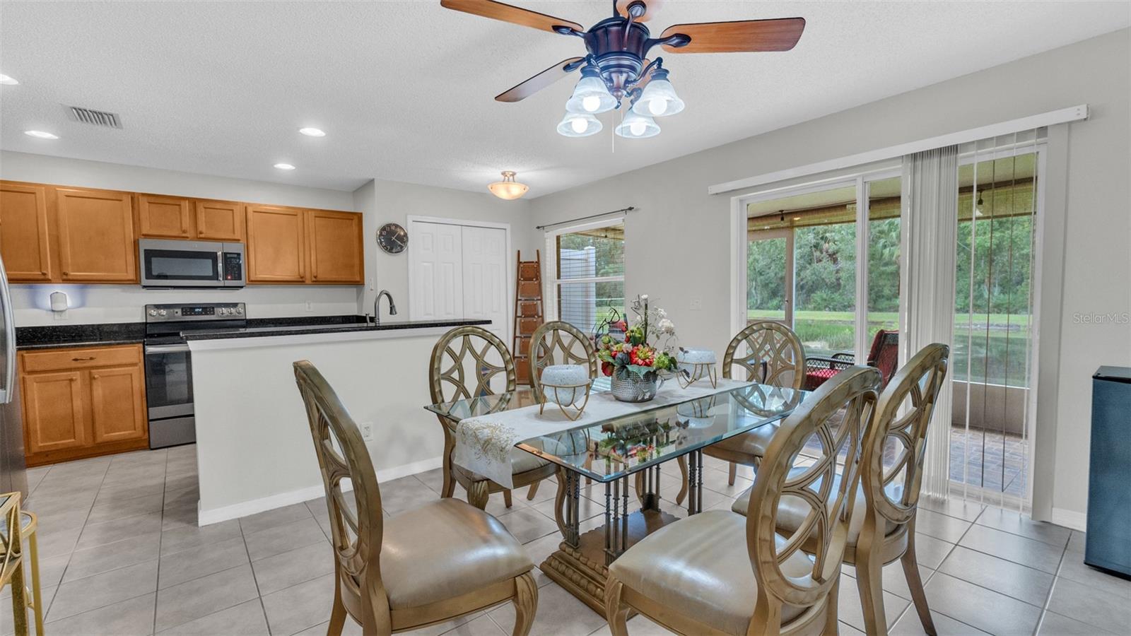 Image 9 of 40 For 4349 Silver Falls Drive